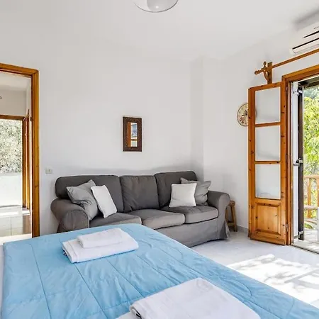 Apartment Skopelos 1 *