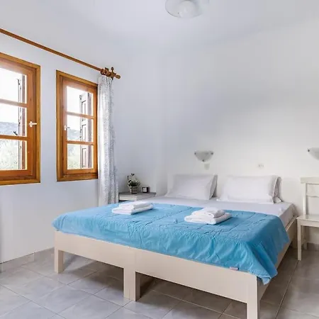 Skopelos 1 *